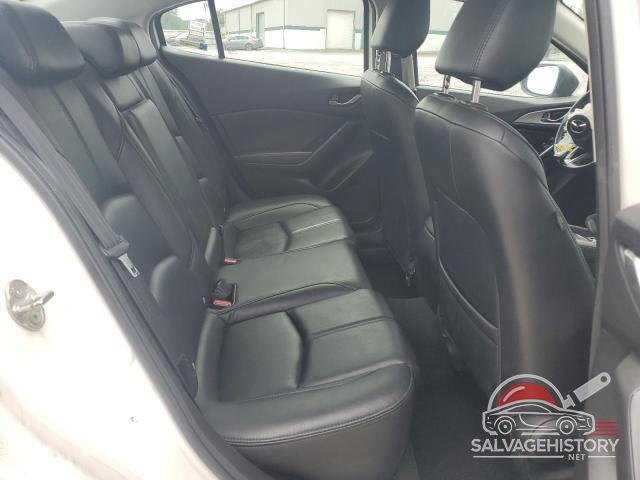 3MZBN1V31JM197744 2018 MAZDA 3 photo no. 10