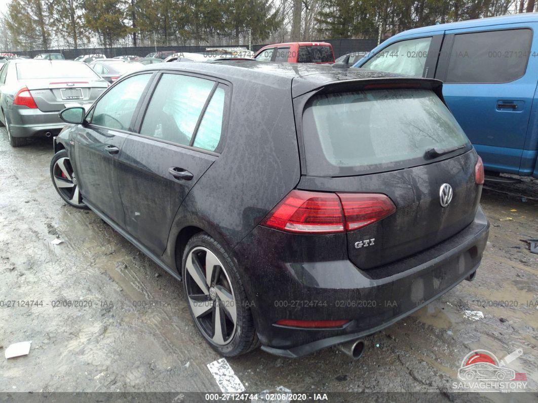 3VW547AU2JM250940 2018 VOLKSWAGEN GOLF GTI photo no. 3