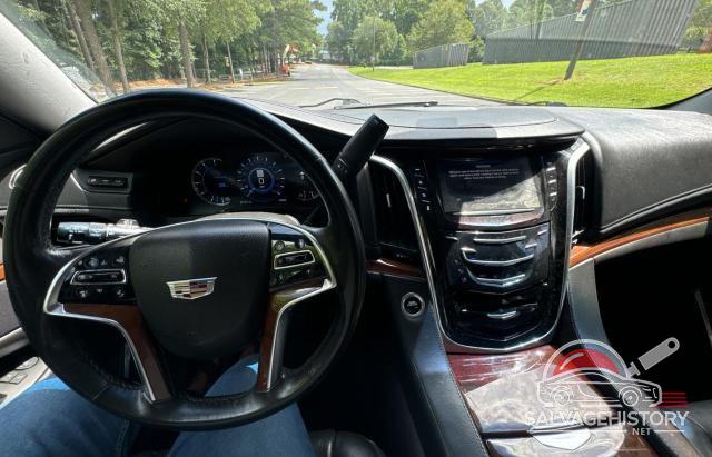 1GYS4JKJ4KR203412 2019 CADILLAC ESCALADE photo no. 9