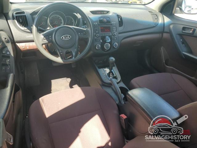 KNAFU4A22A5880416 2010 KIA FORTE photo no. 8