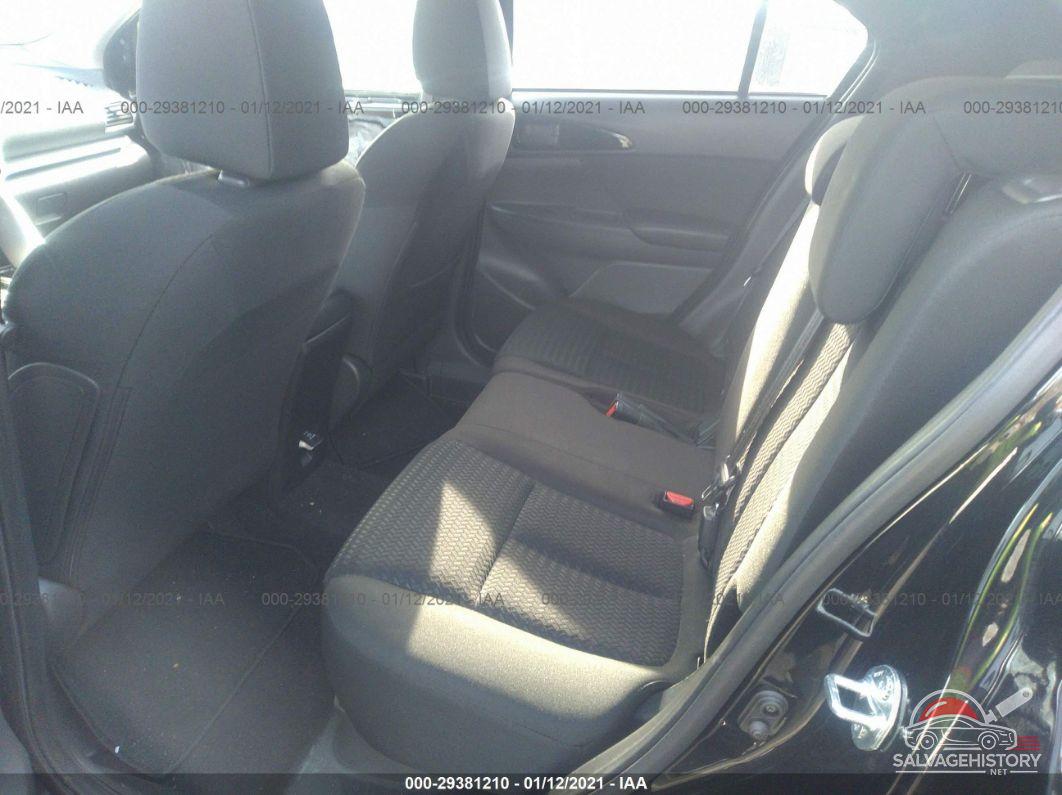 JA4AT3AA5KZ033346 2019 MITSUBISHI ECLIPSE CROSS photo no. 8