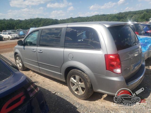 2C4RDGBGXDR792149 2013 DODGE CARAVAN photo no. 2