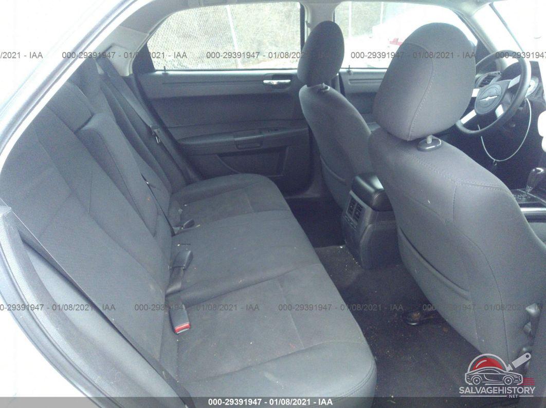 2C3KA43R08H194273 2008 CHRYSLER 300 photo no. 8