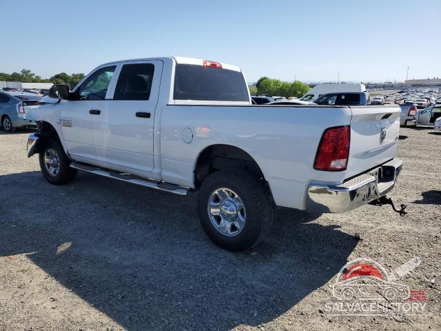 3C6UR5CLXFG655370 2015 RAM All Models photo no. 3