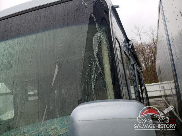 5B4MP67G063413214 2006 WORKHORSE CUSTOM CHASSIS MOTORHOME photo no. 5