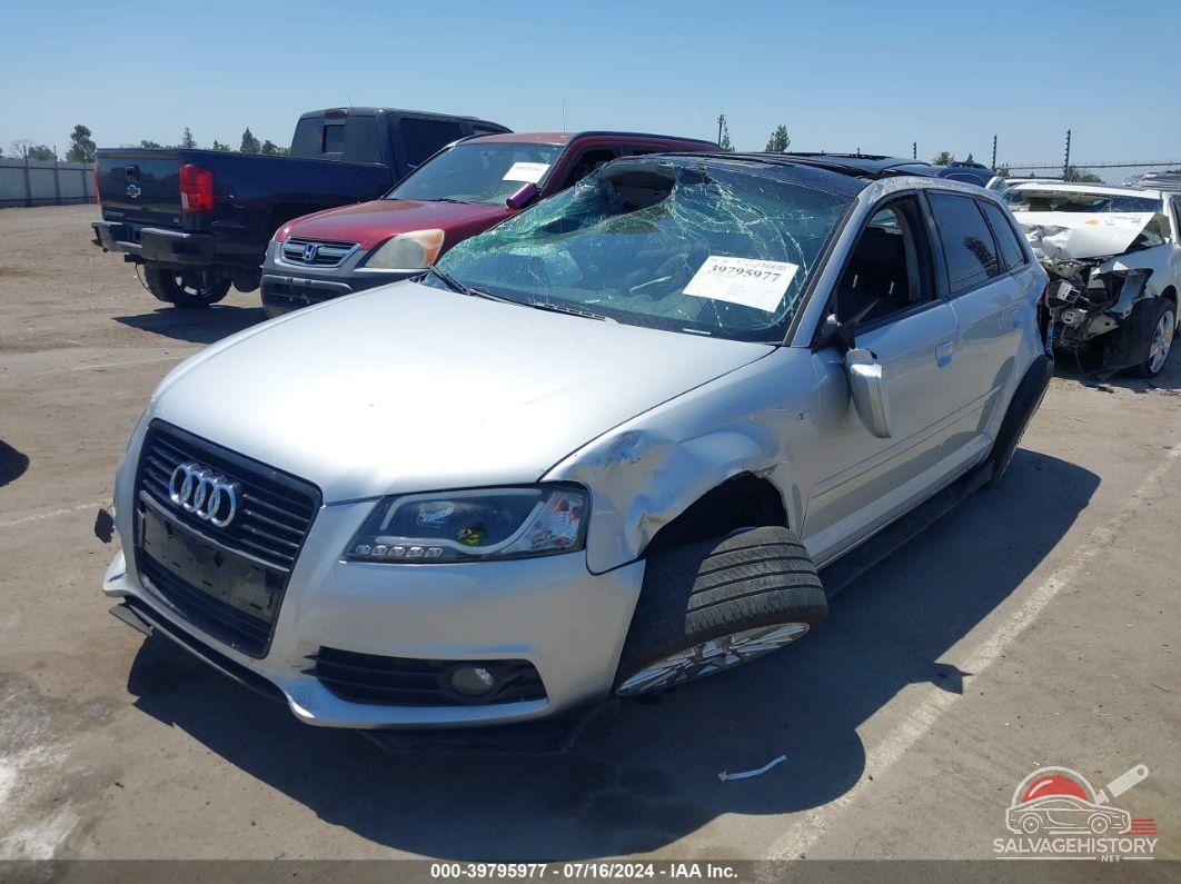 WAUBJAFM1CA014541 2012 AUDI A3 photo no. 2
