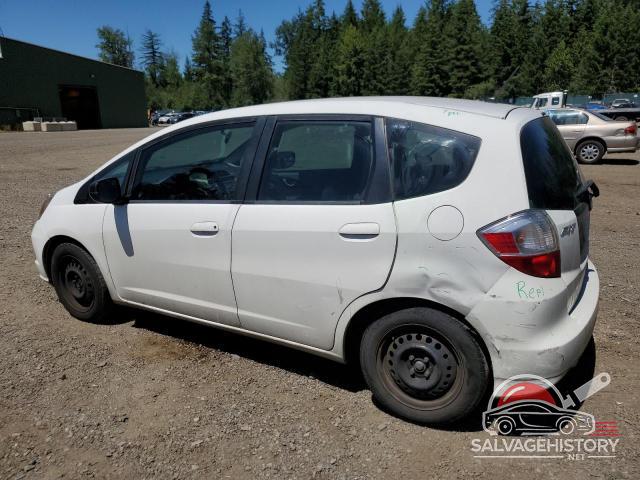 JHMGE8H22AC029504 2010 HONDA FIT photo no. 2