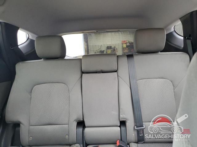 5XYZUDLB4FG259724 2015 HYUNDAI SANTA FE photo no. 10