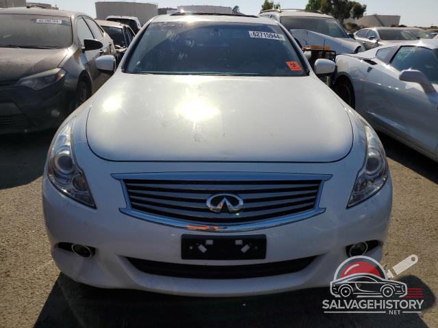 JN1CV6AP6FM500536 2015 INFINITI Q40 photo no. 5