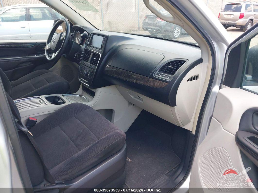 2D4RN5DG0BR646700 2011 DODGE GRAND CARAVAN photo no. 5