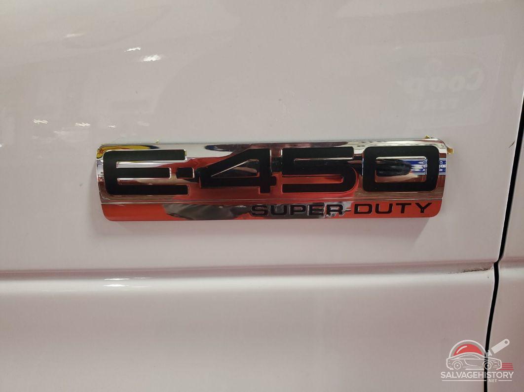 1FDXE4FS1KDC19301 2019 FORD ECONOLINE photo no. 8