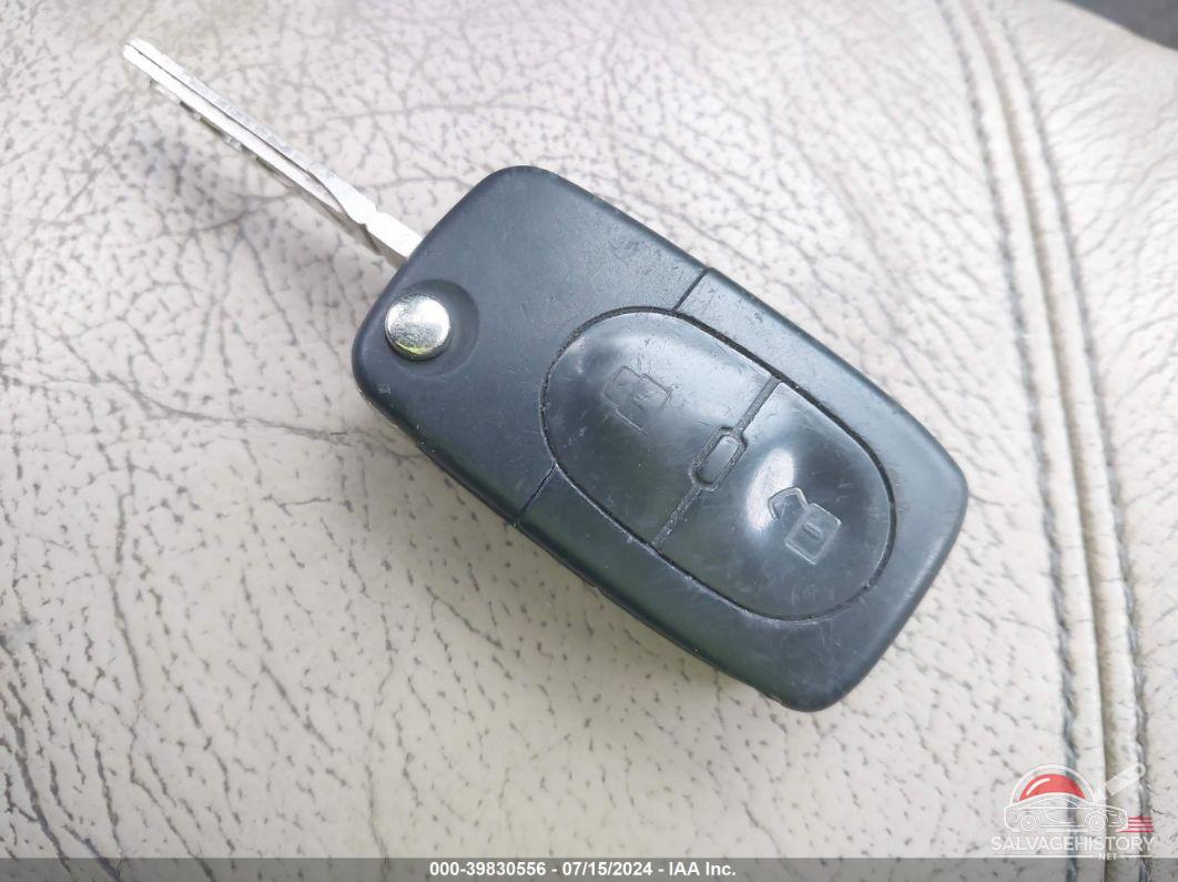 WAUDH68D01A067811 2001 AUDI A4 photo no. 11