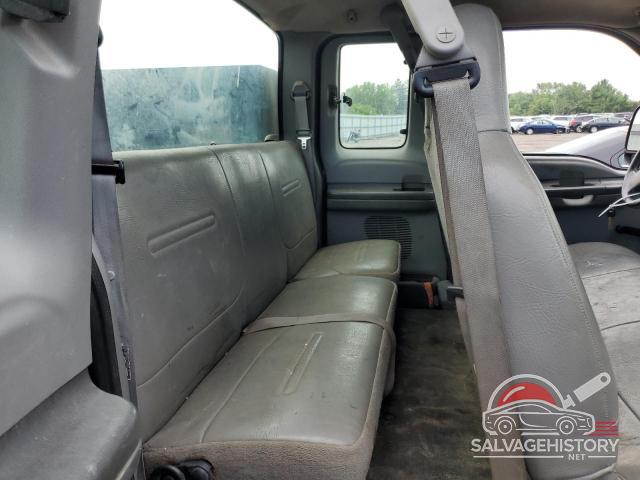 3FTNX21L82MA01970 2002 FORD F250 photo no. 10