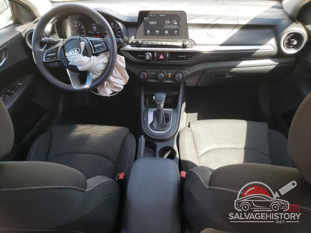 3KPF24AD9LE163285 2020 KIA FORTE photo no. 8