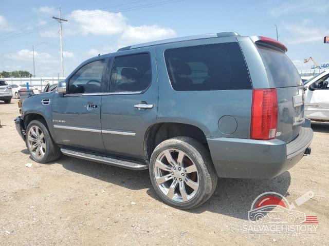 1GYFK63818R211900 2008 CADILLAC ESCALADE photo no. 2