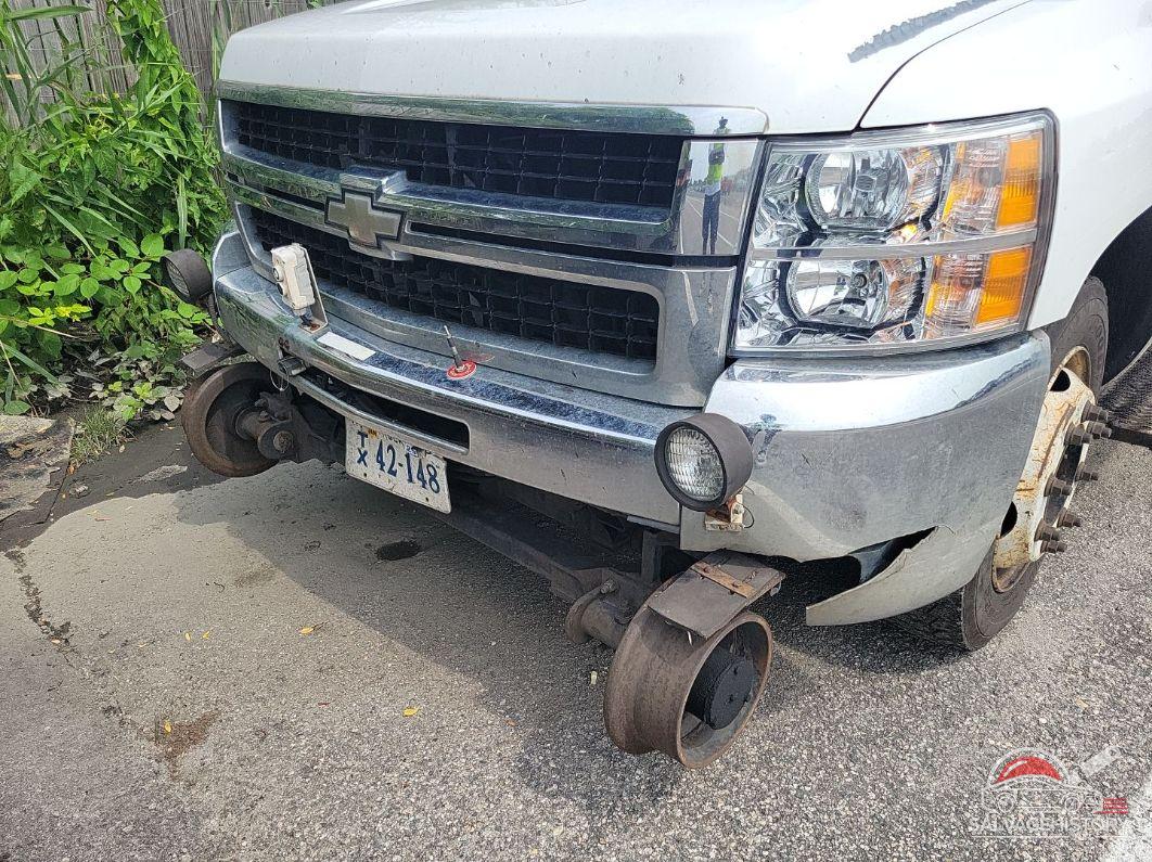 1GCHK29K68E214213 2008 CHEVROLET SILVERADO 2500HD photo no. 2
