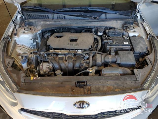 3KPF24AD0KE023561 2019 KIA FORTE photo no. 11