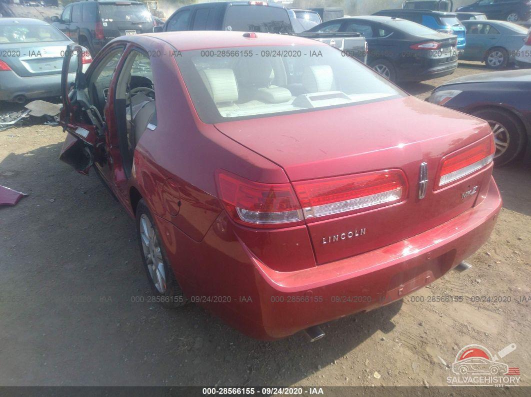 3LNHL2GC6BR773818 2011 LINCOLN MKZ photo no. 3