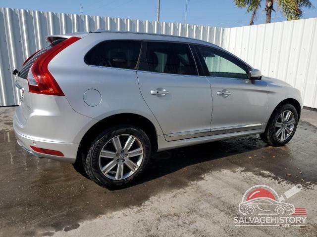 YV440MDU7H2074759 2017 VOLVO XC60 photo no. 3