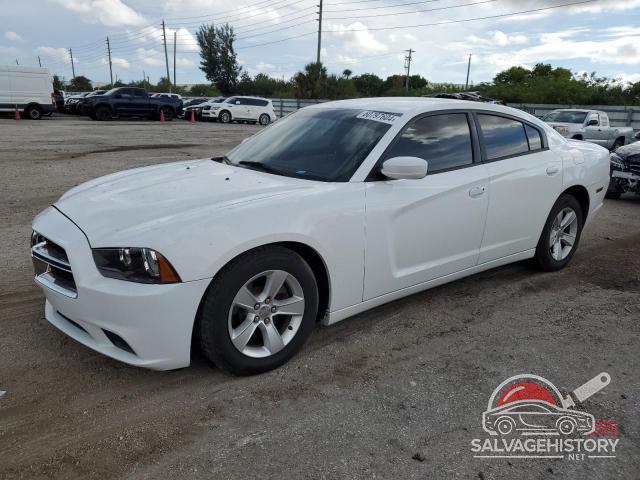 2C3CDXBG8DH624834 2013 DODGE CHARGER SE photo no. 1