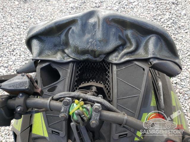 4UF17SNW3HT101948 2017 ARCTIC CAT SNOWMOBILE photo no. 8