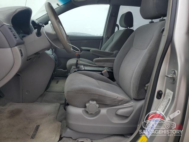 5TDZA23C54S013495 2004 TOYOTA All Models photo no. 7