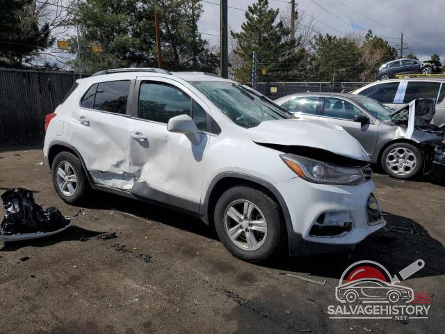 3GNCJLSB4HL162827 2017 CHEVROLET TRAX photo no. 4