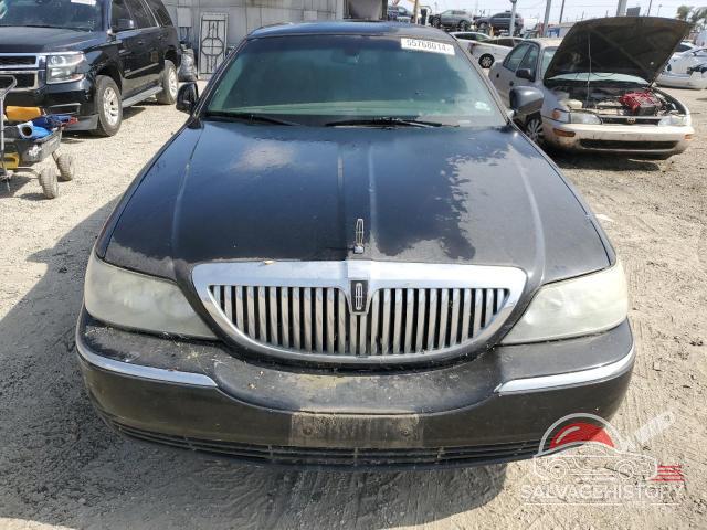 2LNHM84W38X640183 2008 LINCOLN TOWNCAR photo no. 5