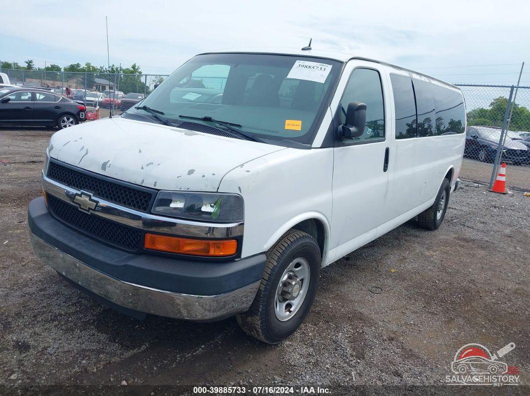 1GAZG1FA6C1121373 2012 CHEVROLET EXPRESS 3500 photo no. 2