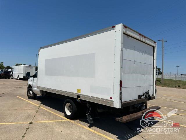 1FDWE3FS8HDC16832 2017 FORD ALL Models photo no. 3