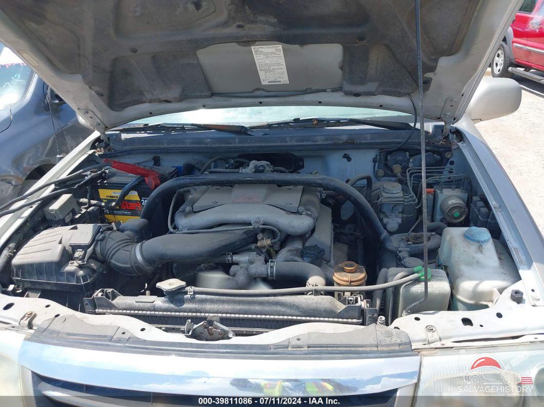 JS3TY92V524102300 2002 SUZUKI XL7 photo no. 10
