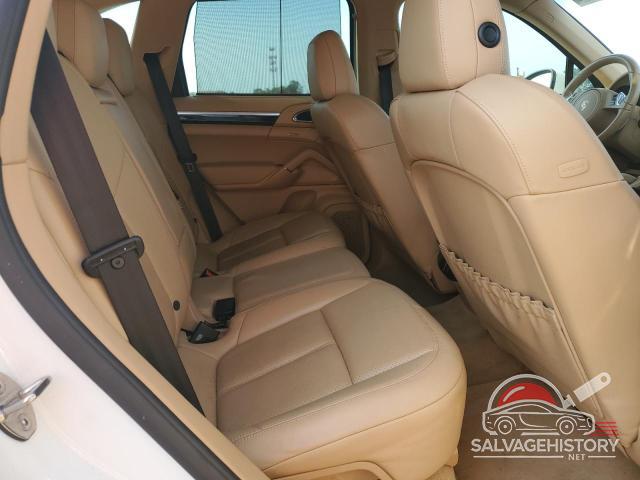WP1AE2A24ELA51488 2014 PORSCHE CAYENNE photo no. 11