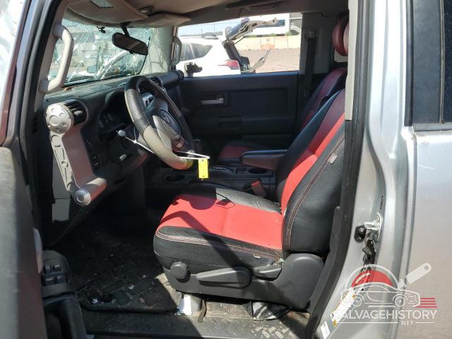 JTEZU11F18K004171 2008 TOYOTA FJ CRUISER photo no. 7