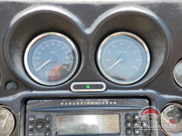 1HD1FC4169Y610019 2009 HARLEY-DAVIDSON FL photo no. 7