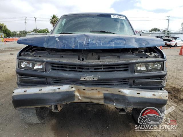 3GNEC16R0XG216503 1999 CHEVROLET SUBURBAN photo no. 5