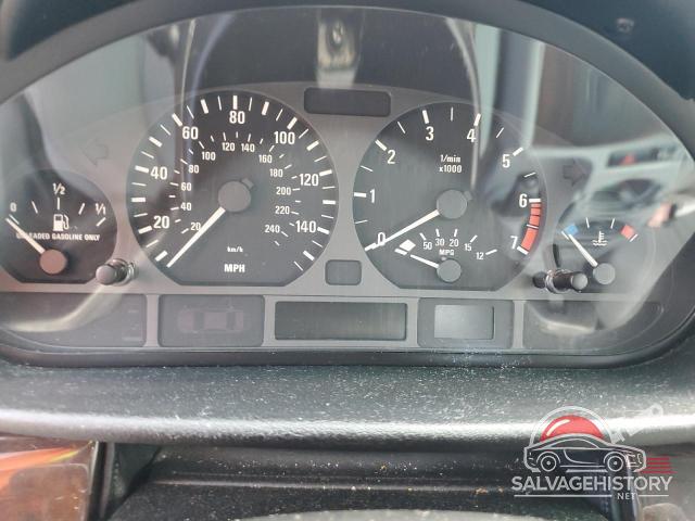 WBAET37462NG72366 2002 BMW 3 SERIES photo no. 9