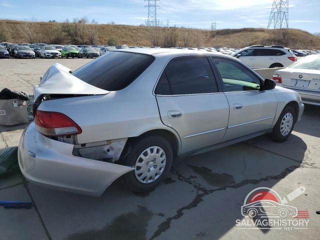1HGCF86692A067619 2002 HONDA ACCORD photo no. 3