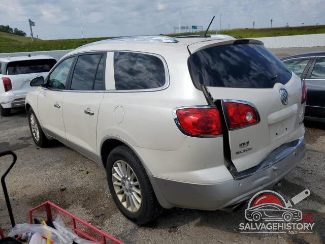 5GALRCED0AJ132530 2010 BUICK ENCLAVE photo no. 2