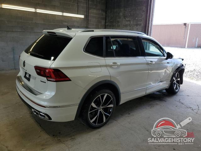 3VV4B7AX7RM044878 2024 VOLKSWAGEN TIGUAN photo no. 3