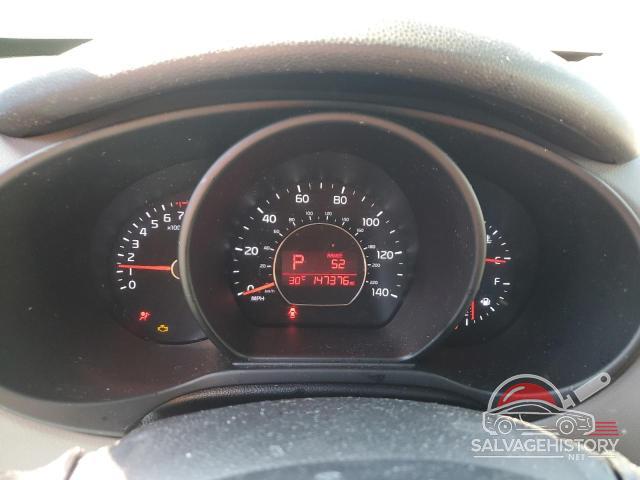 KNDJN2A27E7073060 2014 KIA SOUL photo no. 9