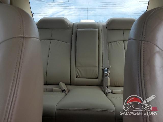 1YVGF22F9Y5156976 2000 MAZDA 626 photo no. 10