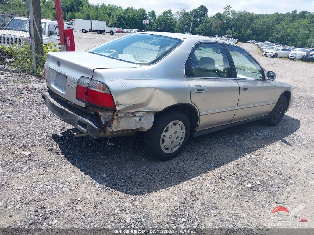 1HGCD5687VA173948 1997 HONDA ACCORD photo no. 4
