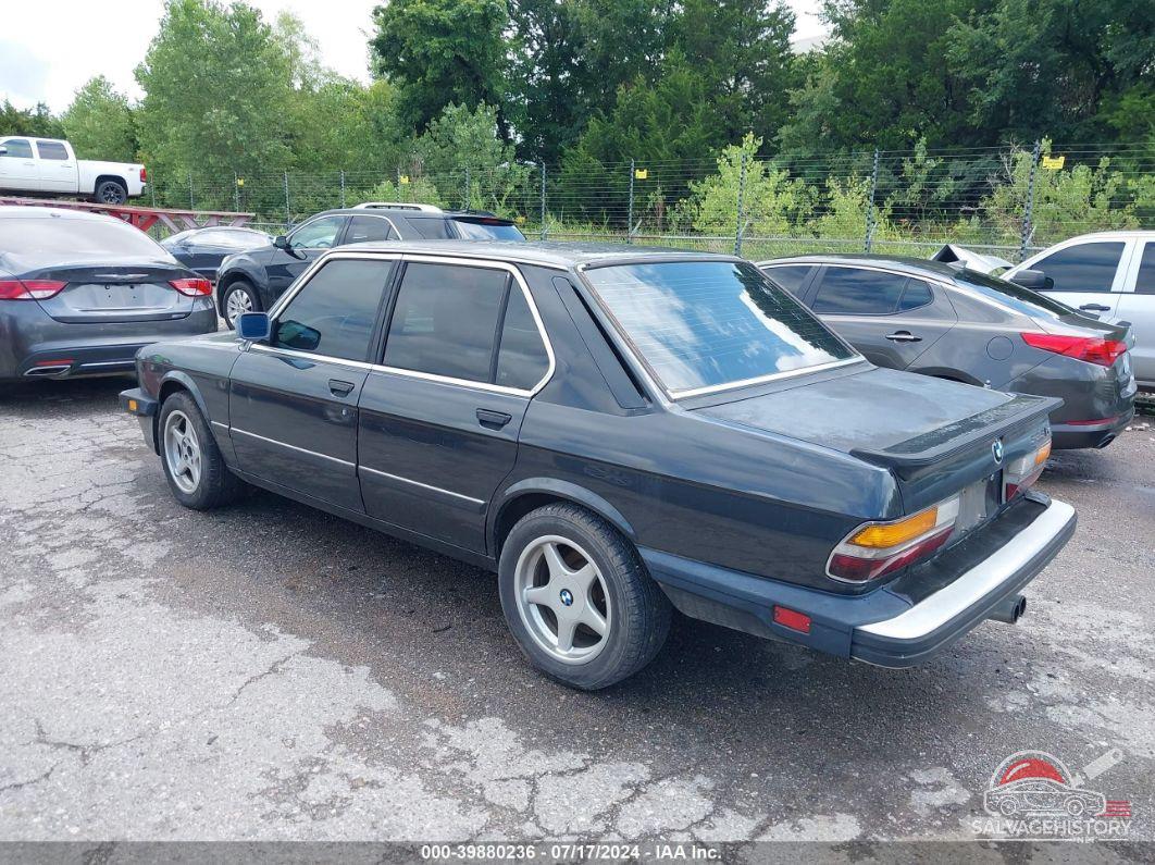 WBADC7407H0963949 1987 BMW 535 photo no. 3
