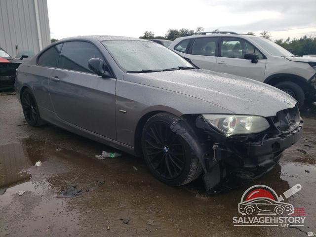 WBAKG7C50BE264004 2011 BMW 3 SERIES photo no. 4