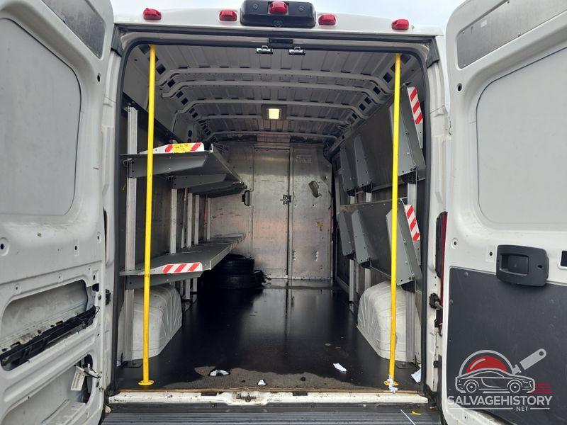 3C6TRVDG3GE128457 2016 RAM PROMASTER 2500 photo no. 4