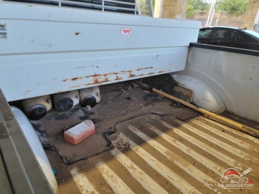 1FTEW1E58JKE29777 2018 FORD F150 photo no. 5