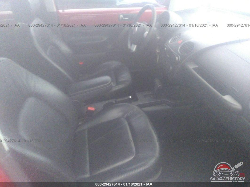 3VWSW31C86M412381 2006 VOLKSWAGEN NEW BEETLE COUPE photo no. 5