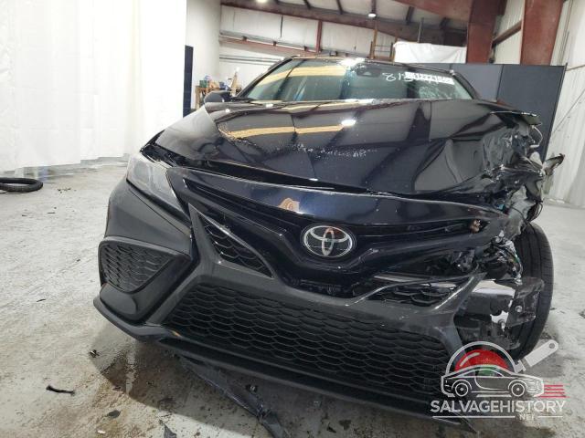 4T1T11AKXPU815241 2023 TOYOTA CAMRY photo no. 5