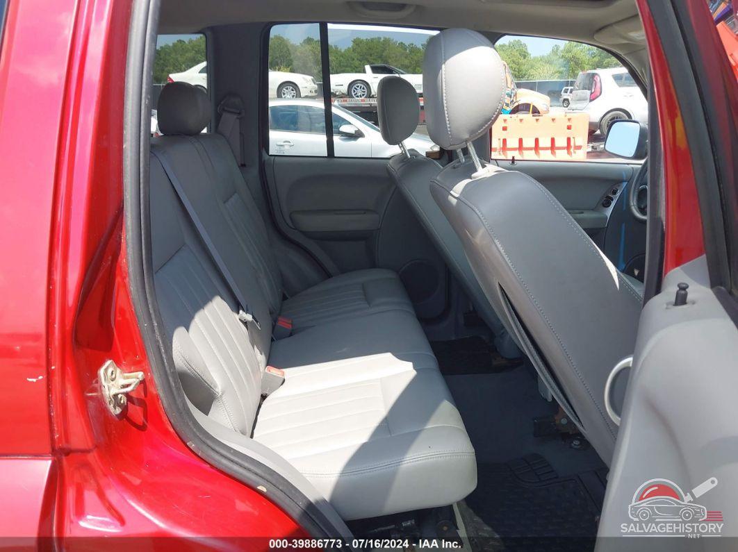 1J8GL58KX6W117513 2006 JEEP LIBERTY photo no. 8