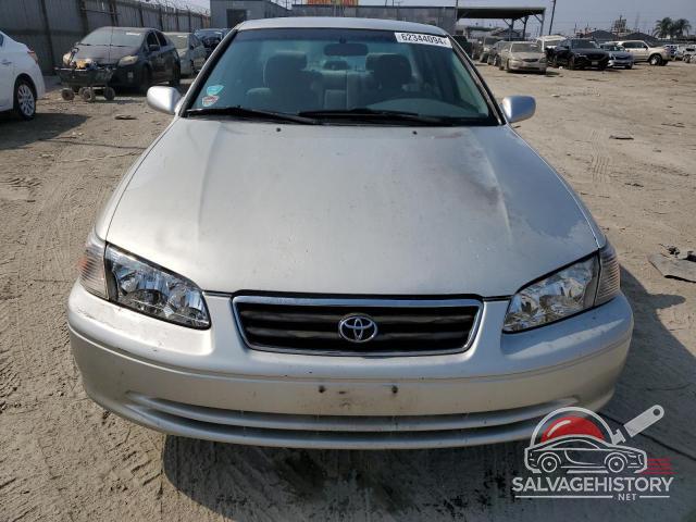 4T1BG22K31U048242 2001 TOYOTA CAMRY photo no. 5